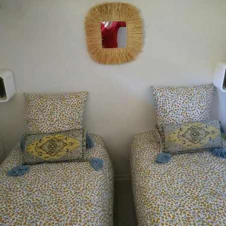 A 350m De La Et Du Port Frejus